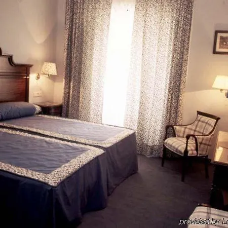 Hotel Santo Domingo Lucena